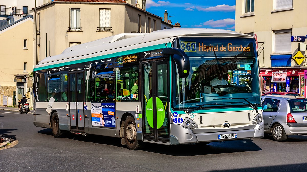 Illustration - Bling Bling